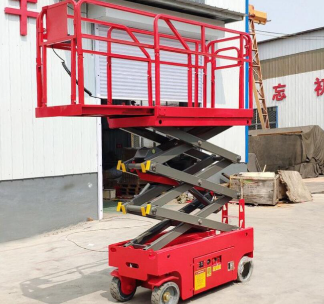 郊区移动剪叉式升降机